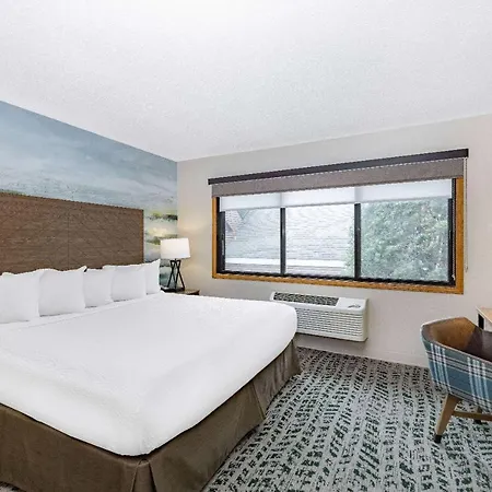 Americinn By Wyndham Duluth South Proctor Black Woods Event Ctr Exterior photo